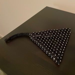 Small beaded bag with zip top